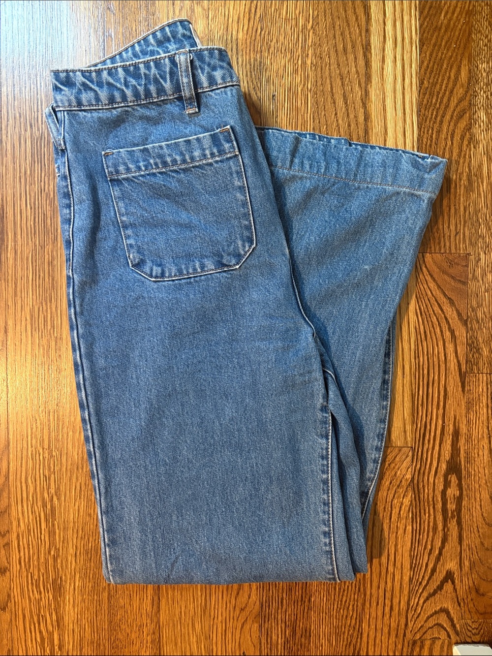 Classic High-Rise Women's Blue Denim Jeans